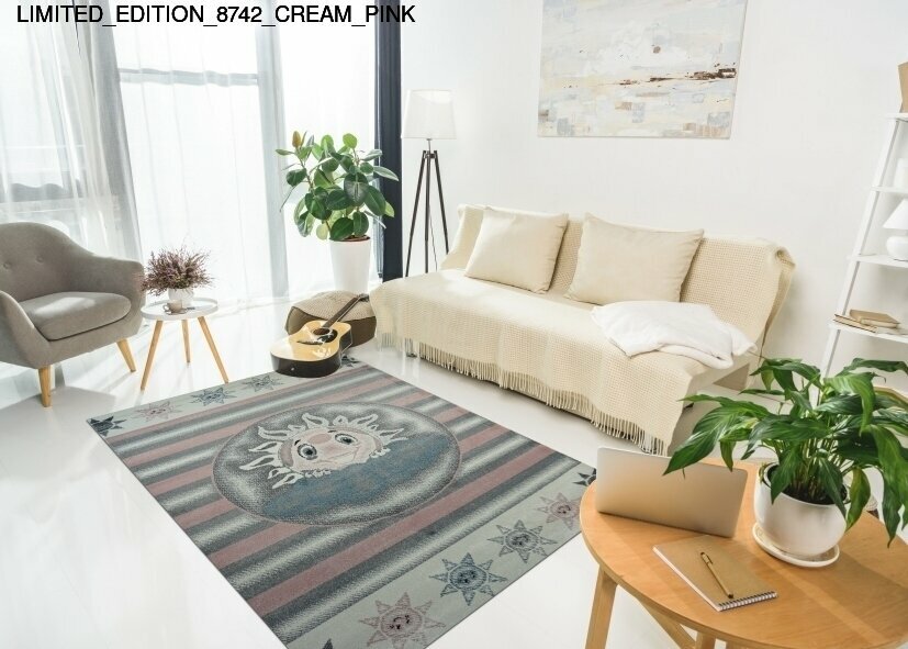 Thảm tông màu boho hồng xin xắn Thảm tông màu boho hồng xin xắn